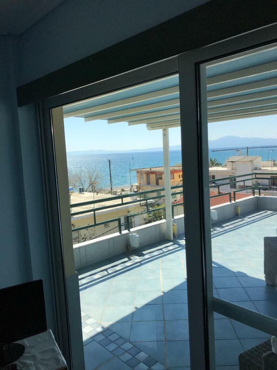 Tg Kalamata Beach Studio With Sea View Terrace Lejlighed Eksteriør billede